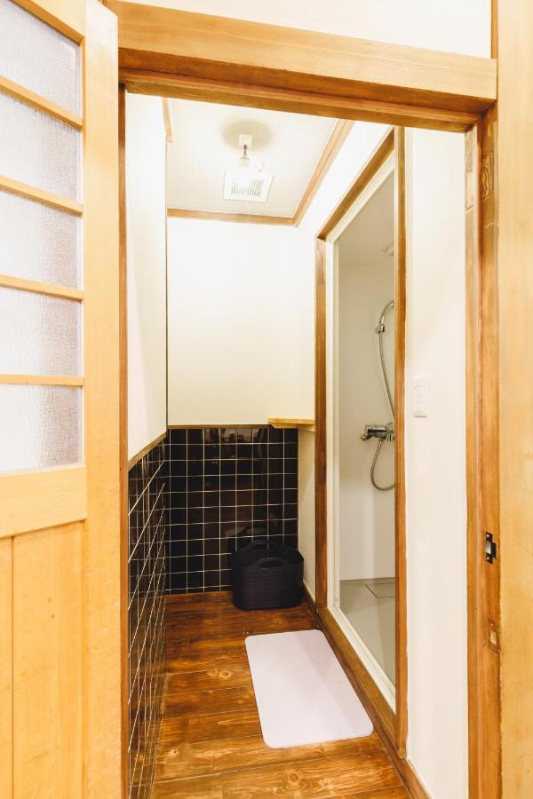 Couch Potato Hostel Мацумото Екстериор снимка